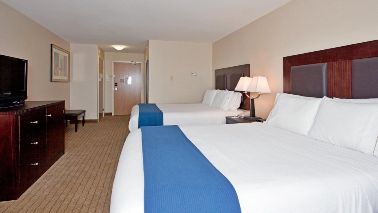 Holiday Inn Express Hotel & Suites Swift Current By Ihg Extérieur photo